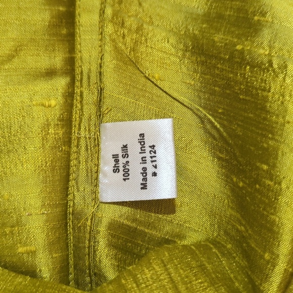 TravelSmith Chartreuse 100% Silk Dupioni Textured Tunic Button Up Blouse Sz xL - Picture 8 of 10